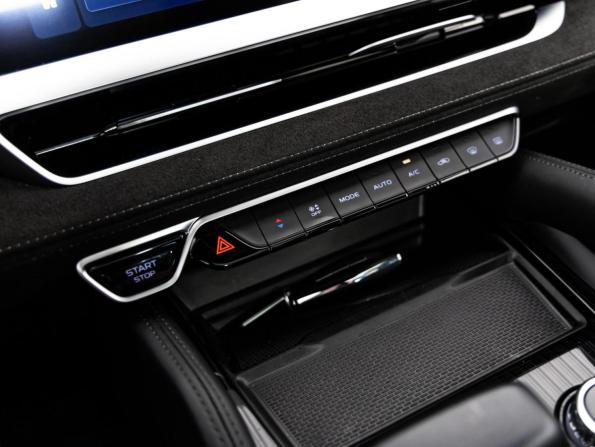 Geely Monjaro I с пробегом 2024 года, цена 3 399 000 рублей, 51423 км, внедорожник, Автокод Объявления