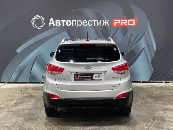 Hyundai ix35 I с пробегом 2011 года, цена 1 225 000 рублей, 217359 км, внедорожник, Автокод Объявления