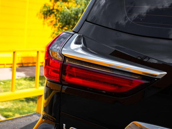 Lexus LX III Рестайлинг 2 с пробегом 2017 года, цена 8 598 000 рублей, 87222 км, внедорожник, Автокод Объявления