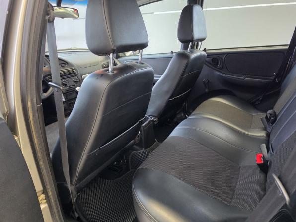 Chevrolet Niva I Рестайлинг с пробегом 2012 года, цена 519 000 рублей, 118485 км, внедорожник, Автокод Объявления