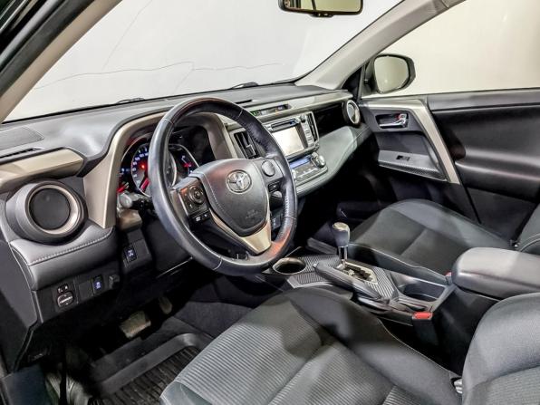 Toyota RAV4 IV (XA40) с пробегом 2013 года, цена 2 100 000 рублей, 85620 км, внедорожник, Автокод Объявления