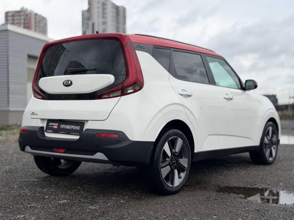 Kia Soul III с пробегом 2021 года, цена 1 865 000 рублей, 114000 км, хэтчбек, Автокод Объявления
