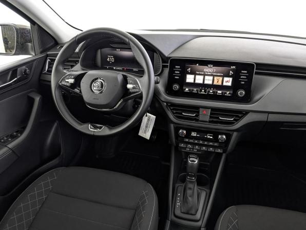 Skoda Rapid II с пробегом 2022 года, цена 2 140 000 рублей, 25059 км, лифтбек, Автокод Объявления
