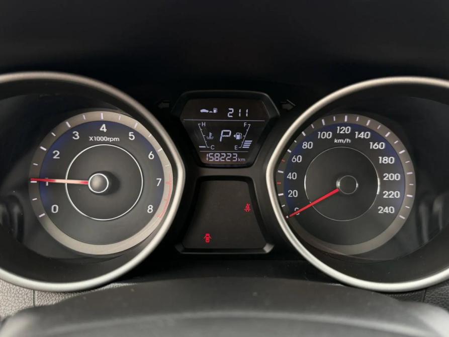 Hyundai Elantra V (MD) Рестайлинг Кемерово  - изображение 10