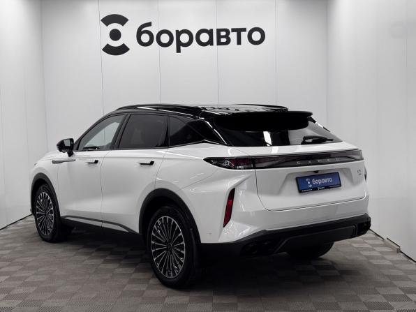 Exeed RX с пробегом 2024 года, цена 3 250 700 рублей, 46335 км, внедорожник, Автокод Объявления