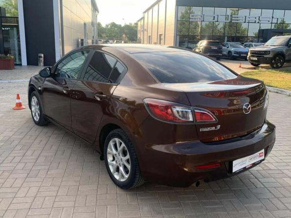 Mazda 3 II (BL) Рестайлинг с пробегом 2011 года, цена 899 900 рублей, 151970 км, седан, Автокод Объявления