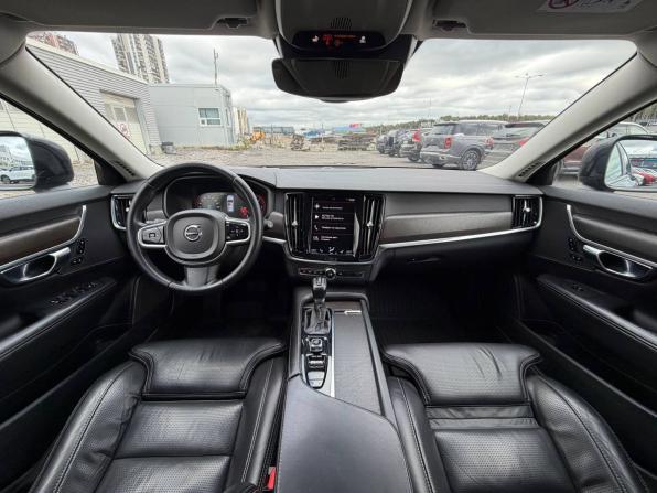 Volvo V90 Cross Country I с пробегом 2017 года, цена 2 295 000 рублей, 283000 км, универсал, Автокод Объявления