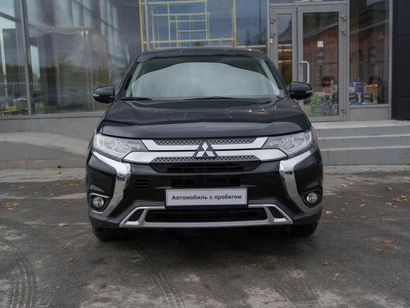 Mitsubishi Outlander III Рестайлинг 3 с пробегом 2018 года, цена 2 070 000 рублей, 55854 км, внедорожник, Автокод Объявления