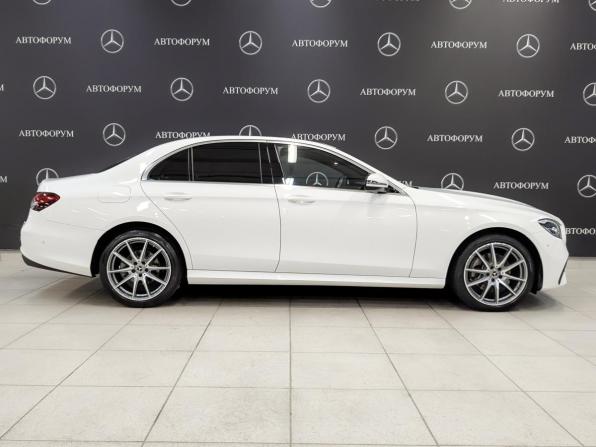 Mercedes-Benz E-Класс V (W213 S213 C238) Рестайлинг с пробегом 2022 года, цена 5 745 000 рублей, 27845 км, седан, Автокод Объявления