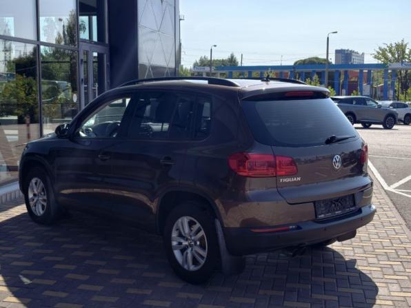 Volkswagen Tiguan I Рестайлинг с пробегом 2014 года, цена 1 205 800 рублей, 110281 км, внедорожник, Автокод Объявления