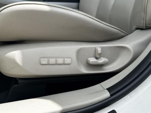 Mazda CX-7 I Рестайлинг с пробегом 2011 года, цена 999 000 рублей, 116894 км, внедорожник, Автокод Объявления
