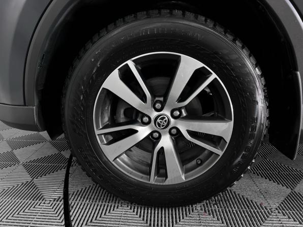 Toyota RAV4 IV (XA40) Рестайлинг с пробегом 2018 года, цена 2 149 000 рублей, 147000 км, внедорожник, Автокод Объявления