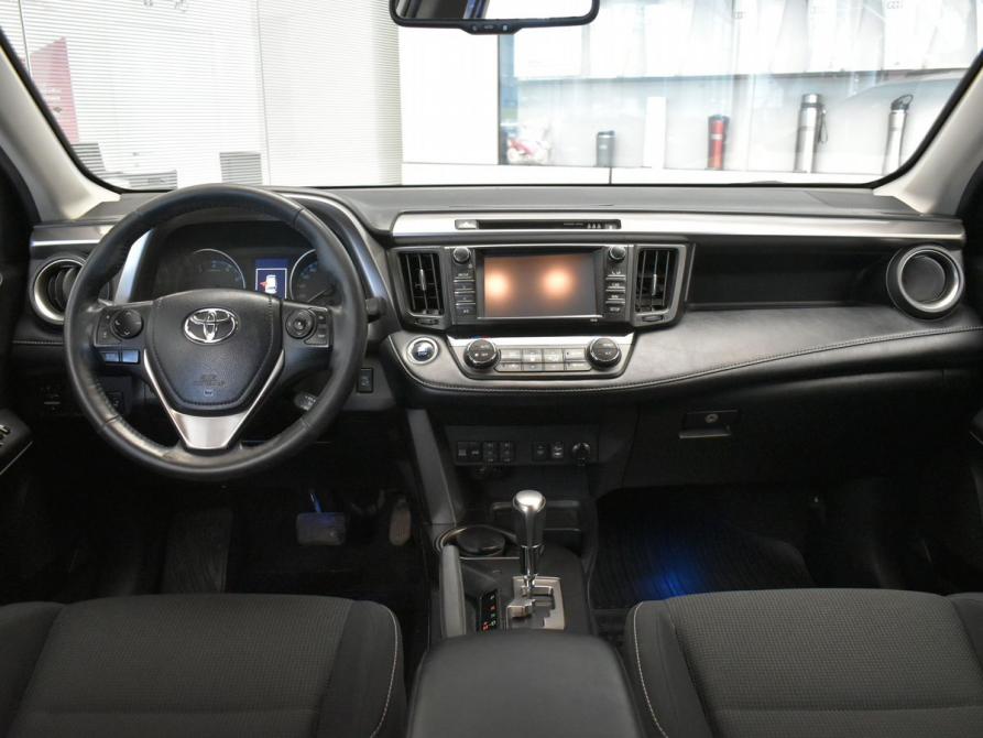 Toyota RAV4 IV (XA40) Рестайлинг Москва  - изображение 9
