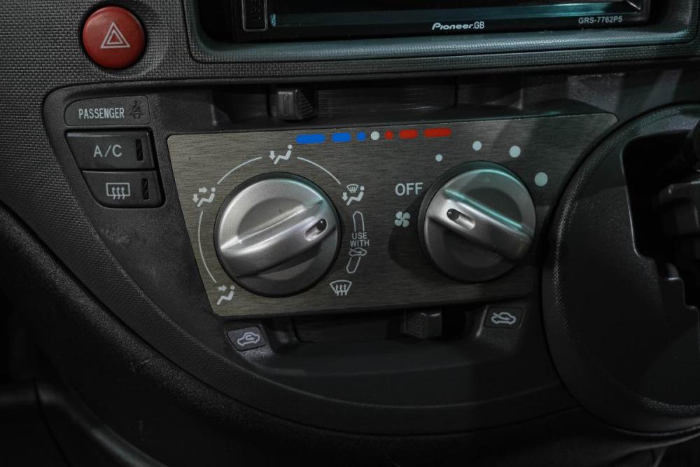 Toyota Sienta I Рестайлинг 1 Новокузнецк  - изображение 25