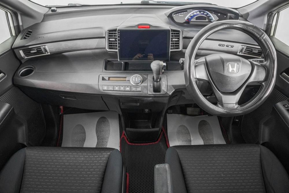 Honda Freed I Барнаул  - изображение 10