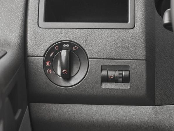 Volkswagen Caravelle T5 Рестайлинг с пробегом 2010 года, цена 1 499 000 рублей, 143600 км, минивэн, Автокод Объявления