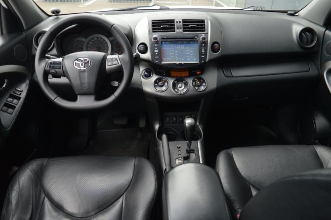 Toyota RAV4 III (XA30) Рестайлинг с пробегом 2010 года, цена 1 280 000 рублей, 274800 км, внедорожник, Автокод Объявления