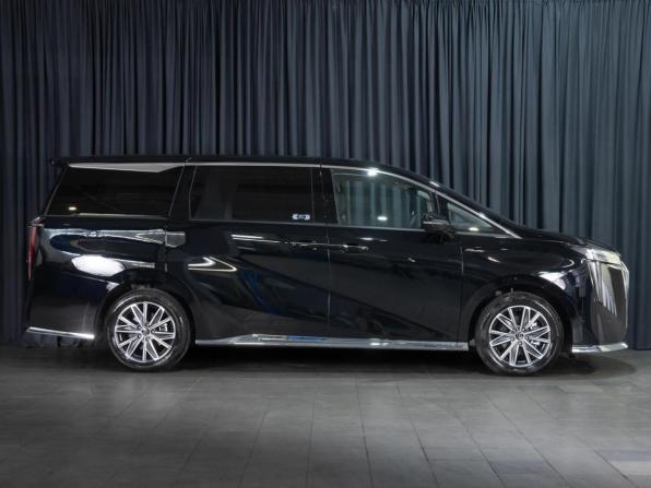 GAC M8 с пробегом 2026 года, цена 5 210 000 рублей, 50 км, минивэн, Автокод Объявления