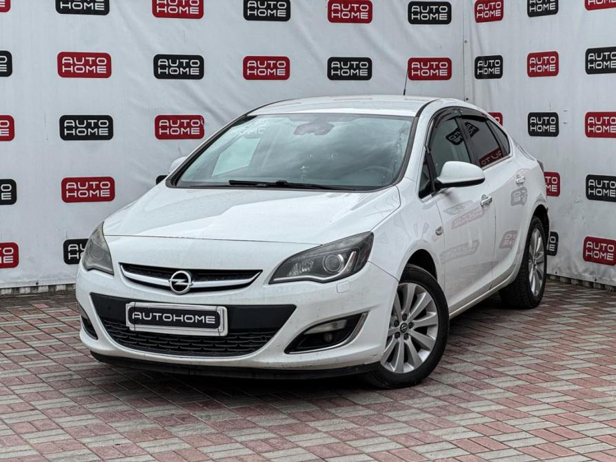 Opel Astra J Рестайлинг Санкт-Петербург  - изображение 1