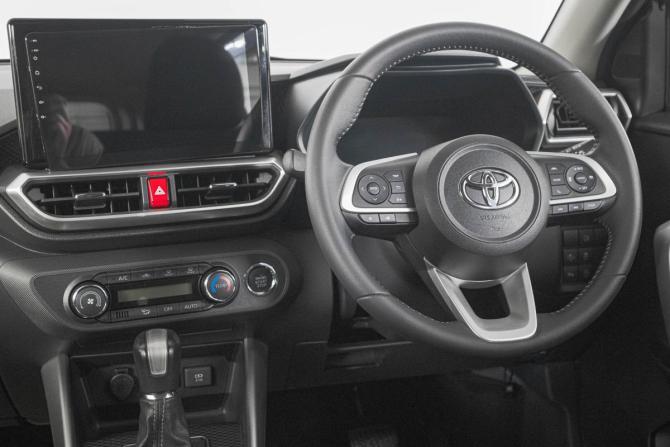 Toyota Raize I с пробегом 2020 года, цена 1 499 000 рублей, 64500 км, внедорожник, Автокод Объявления