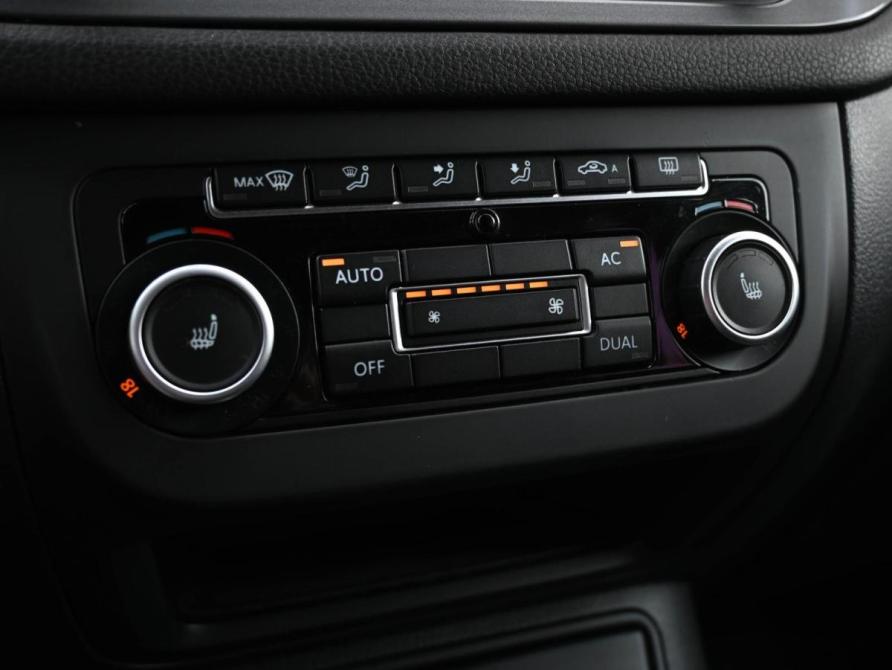 Volkswagen Tiguan I Рестайлинг Новороссийск  - изображение 21