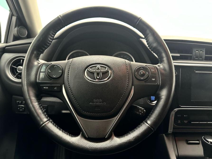 Toyota Corolla XI (E160 E170 E180) Рестайлинг 1 Мурманск  - изображение 17