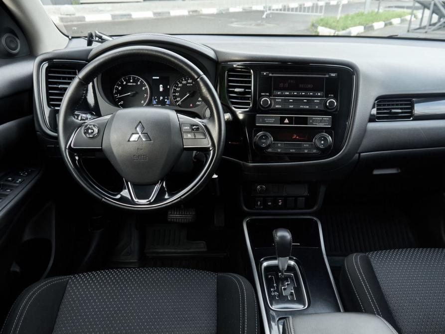 Mitsubishi Outlander III Рестайлинг 3 Казань  - изображение 8