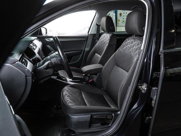 Skoda Octavia III (A7) Рестайлинг с пробегом 2019 года, цена 1 925 000 рублей, 168545 км, лифтбек, Автокод Объявления