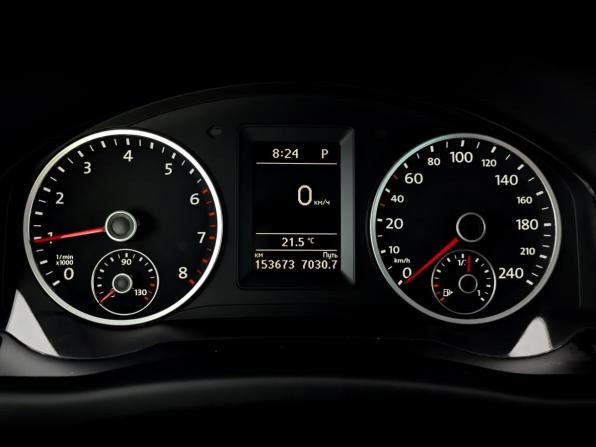 Volkswagen Tiguan I Рестайлинг с пробегом 2015 года, цена 1 350 000 рублей, 153671 км, внедорожник, Автокод Объявления