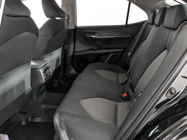 Toyota Camry VIII (XV70) с пробегом 2021 года, цена 2 820 000 рублей, 33324 км, седан, Автокод Объявления