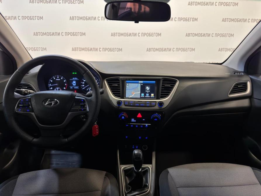 Hyundai Solaris II Санкт-Петербург  - изображение 12