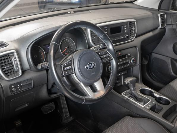 Kia Sportage IV Рестайлинг с пробегом 2021 года, цена 2 500 000 рублей, 47000 км, внедорожник, Автокод Объявления