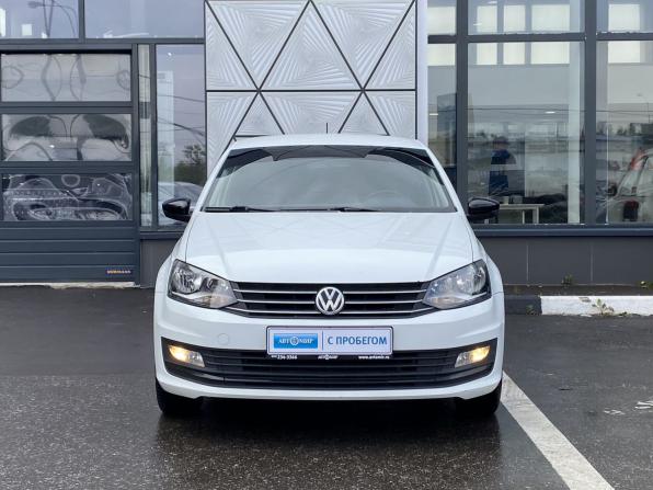 Volkswagen Polo V Рестайлинг с пробегом 2017 года, цена 1 019 000 рублей, 143944 км, седан, Автокод Объявления