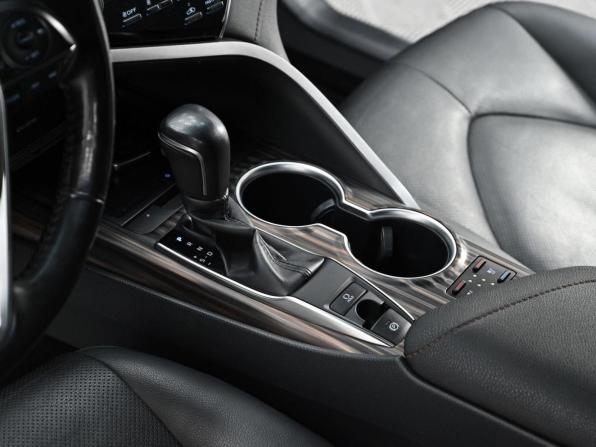 Toyota Camry VIII (XV70) с пробегом 2018 года, цена 1 539 000 рублей, 82021 км, седан, Автокод Объявления