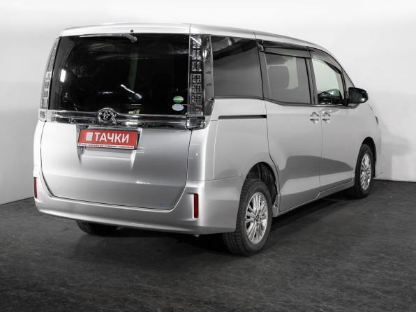 Toyota Voxy III (R80) с пробегом 2017 года, цена 2 127 660 рублей, 188802 км, минивэн, Автокод Объявления
