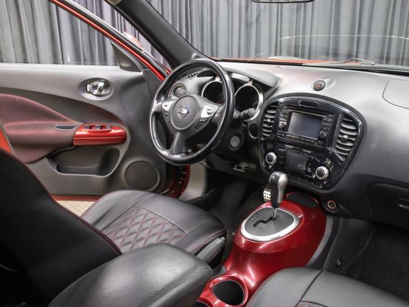 Nissan Juke I с пробегом 2011 года, цена 979 000 рублей, 231688 км, внедорожник, Автокод Объявления