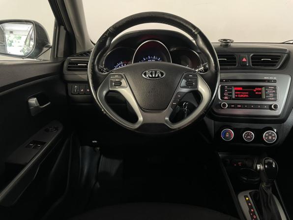 Kia Rio III Рестайлинг с пробегом 2017 года, цена 1 219 900 рублей, 95830 км, седан, Автокод Объявления