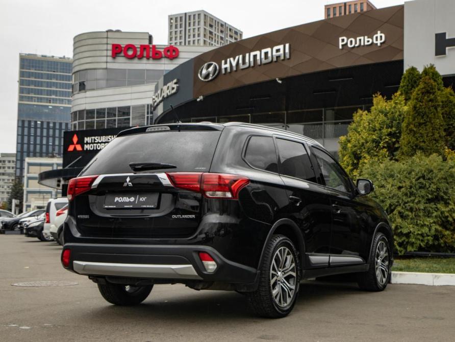 Mitsubishi Outlander III Рестайлинг 2 Москва  - изображение 4