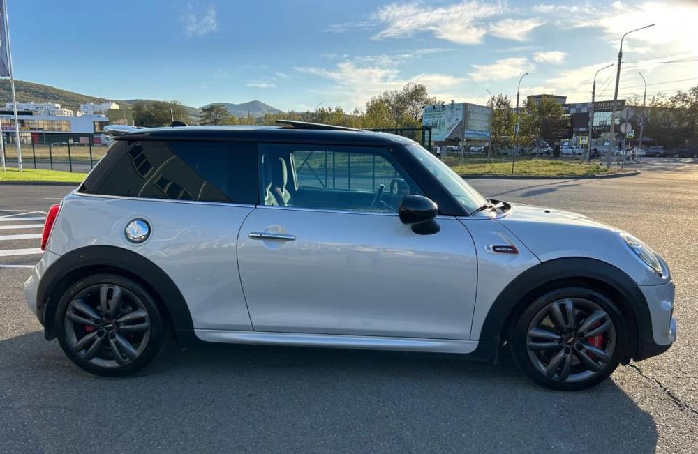 Mini Hatch III (F55/F56) Новороссийск  - изображение 8