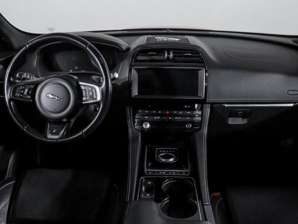 Jaguar F-Pace I с пробегом 2016 года, цена 2 690 000 рублей, 122595 км, внедорожник, Автокод Объявления
