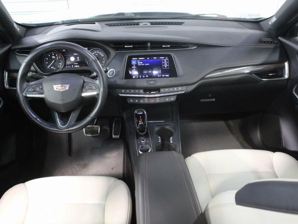 Cadillac XT4 I с пробегом 2021 года, цена 3 680 000 рублей, 37801 км, внедорожник, Автокод Объявления