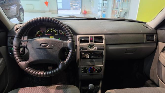 Lada (ВАЗ) Priora I с пробегом 2011 года, цена 195 000 рублей, 220000 км, универсал, Автокод Объявления