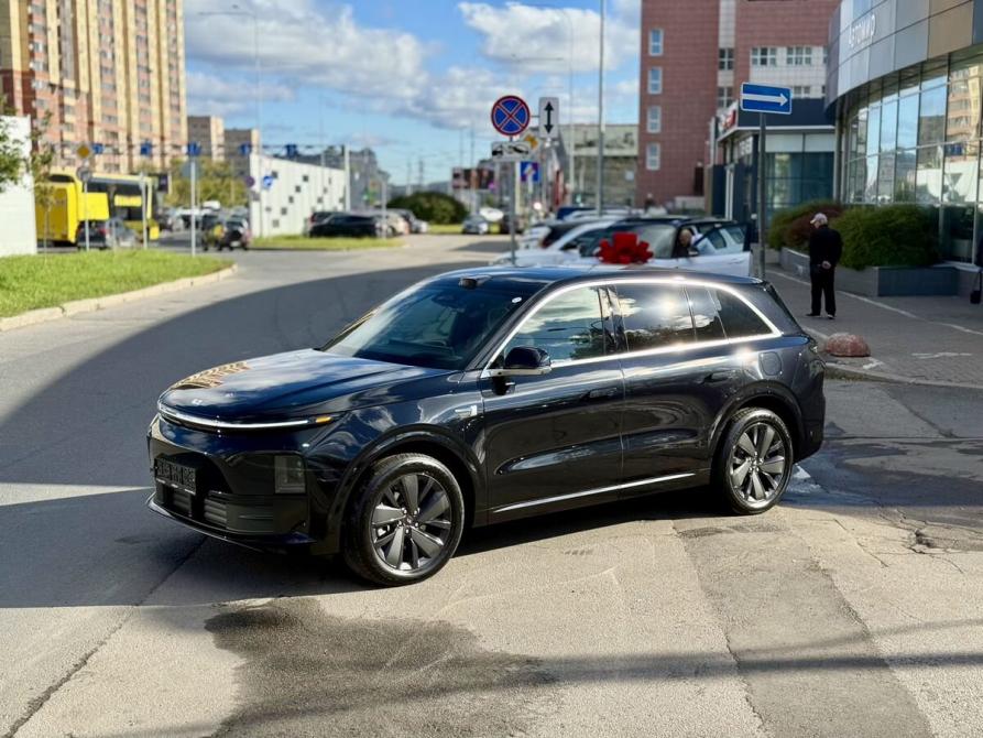 Li Auto (Lixiang) L6 Санкт-Петербург  - изображение 1