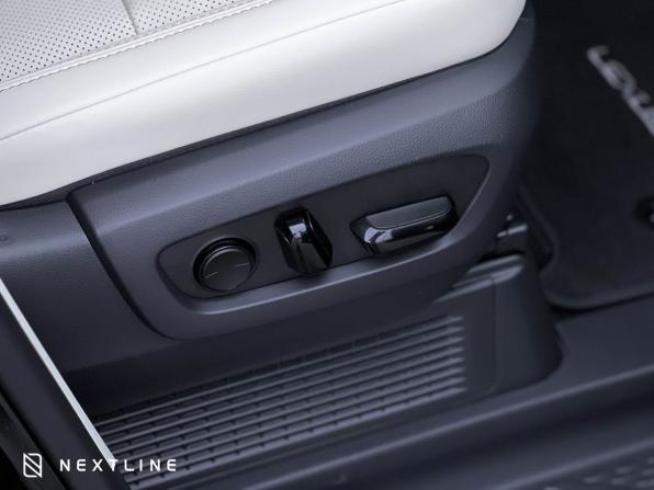 Новый Lexus LM II 2025 года, цена 17 990 000 рублей, минивэн, Автокод Объявления