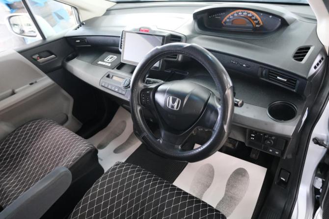 Honda Freed I с пробегом 2010 года, цена 1 139 000 рублей, 166000 км, компактвэн, Автокод Объявления