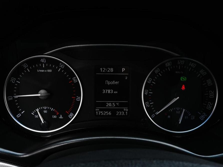 Skoda Octavia II (A5) Рестайлинг Волгоград  - изображение 12