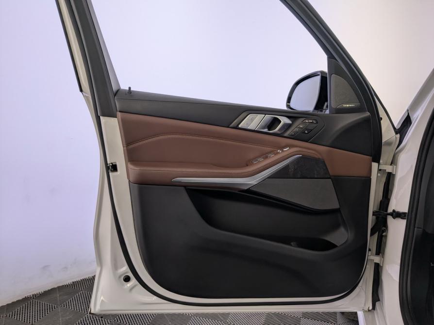 BMW X7 I (G07) Москва  - изображение 19