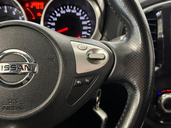 Nissan Juke I с пробегом 2012 года, цена 957 000 рублей, 123212 км, внедорожник, Автокод Объявления