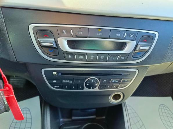 Renault Fluence I с пробегом 2011 года, цена 619 995 рублей, 160200 км, седан, Автокод Объявления