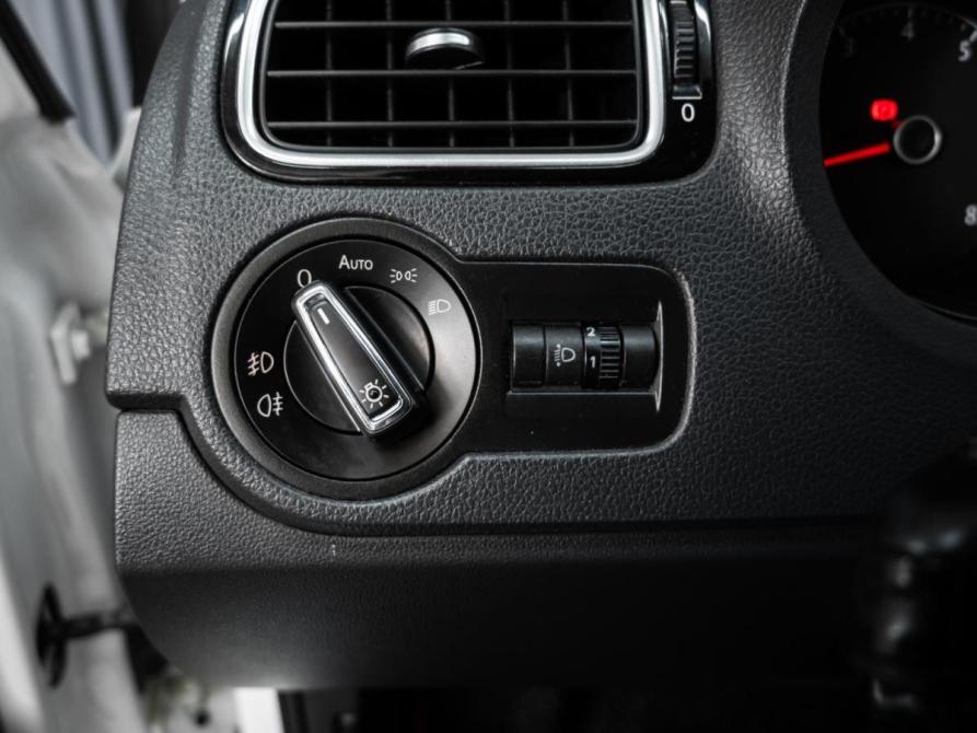 Volkswagen Polo V Рестайлинг Ставрополь  - изображение 15